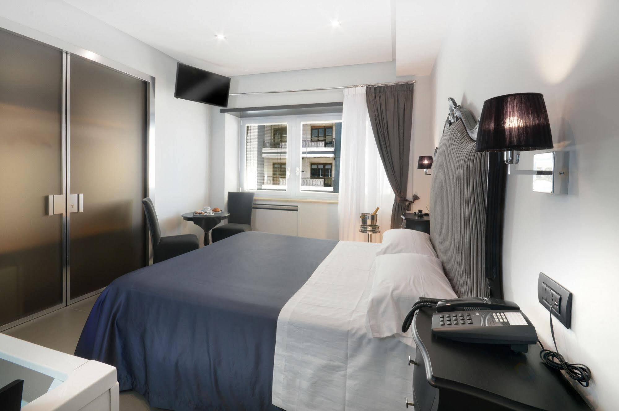 Barbarella Suite Νάπολη Εξωτερικό φωτογραφία