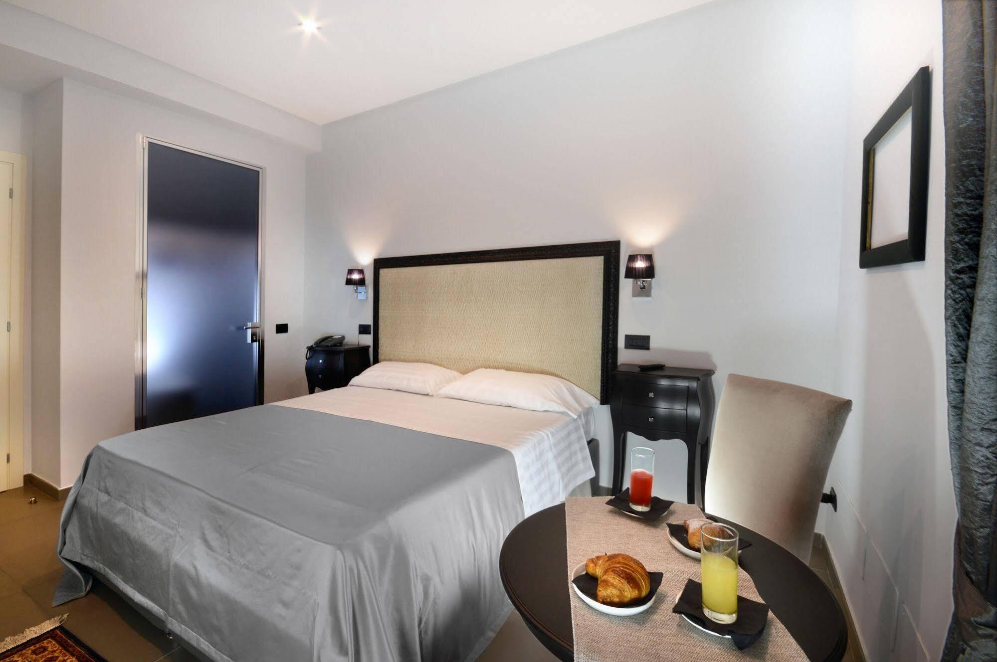 Barbarella Suite Νάπολη Εξωτερικό φωτογραφία